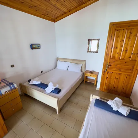 Pine House * Skala Kallirakhis