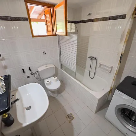 Pine House Holiday home *