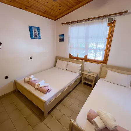 Pine House Holiday home Skala Kallirakhis