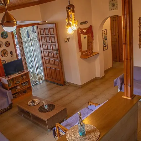 Pine House Holiday home Skala Kallirakhis