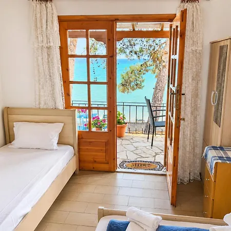 Pine House Case de vacanță Skála Kallirákhis