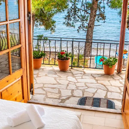 Pine House Case de vacanță Skála Kallirákhis